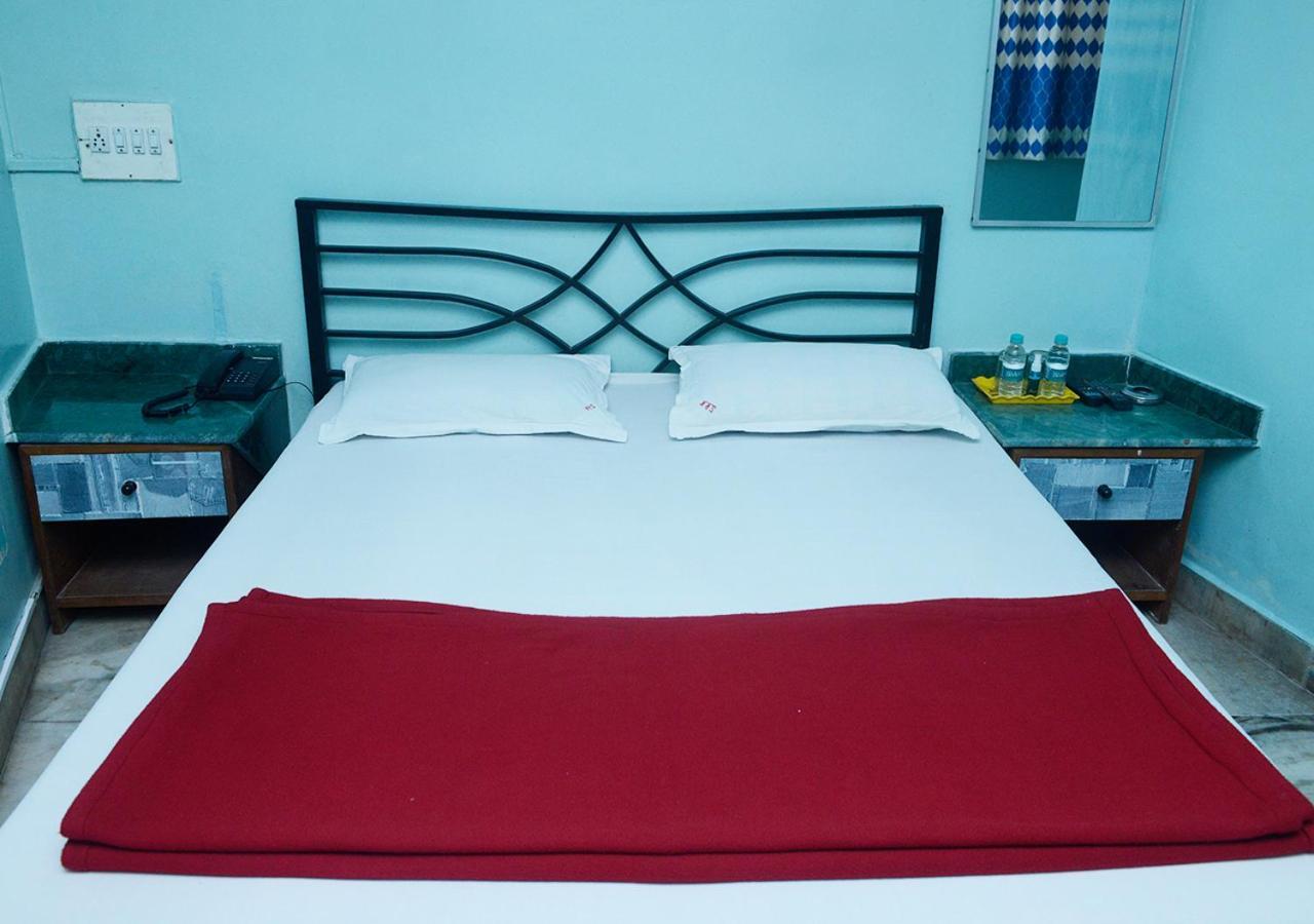 Srk Hotel 孟买 外观 照片